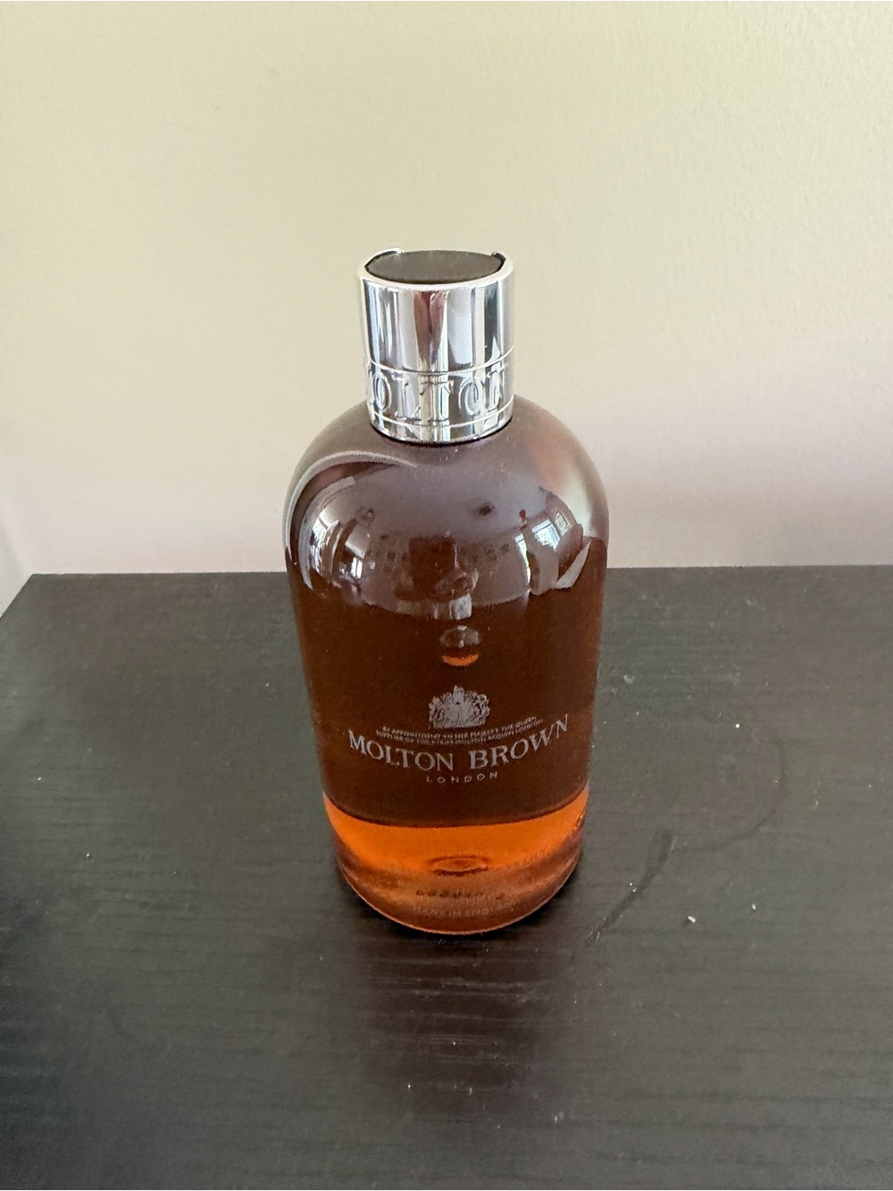 MOLTON BROWN Heavenly Gingerlily Bath &
Shower Gel